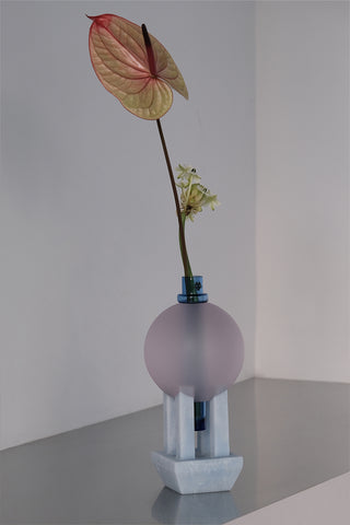 PLINTH VASE